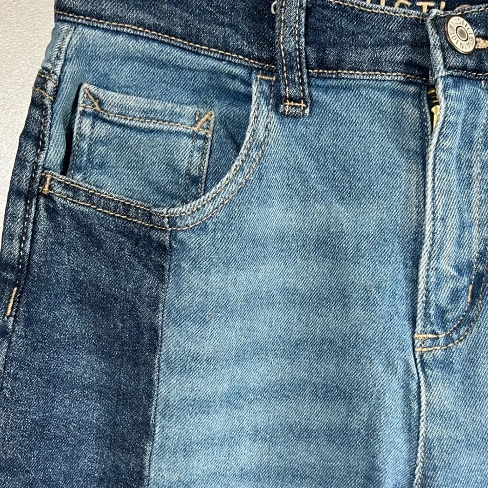 Justice Girls Two Tone Colorblock High Rise Jeans Blue Denim Size 18 Raw Hem‎